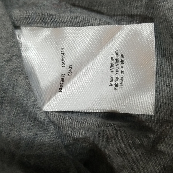 MOTHERHOOD MATERNITY Gray Floral Ruched Side Short-Sleeve Tee Shirt - Picture 8 of 10